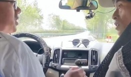 娱乐吃瓜酱练车,揭秘明星驾校生活